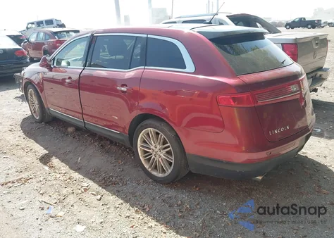 2013 Lincoln Mkt Ecoboost z USA, uszkodzony, nr VIN 2LMHJ5ATXDBL50682